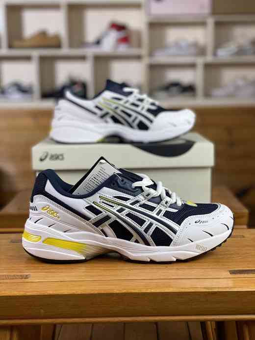 asics tiger gel lyte,chaussures de foot asics