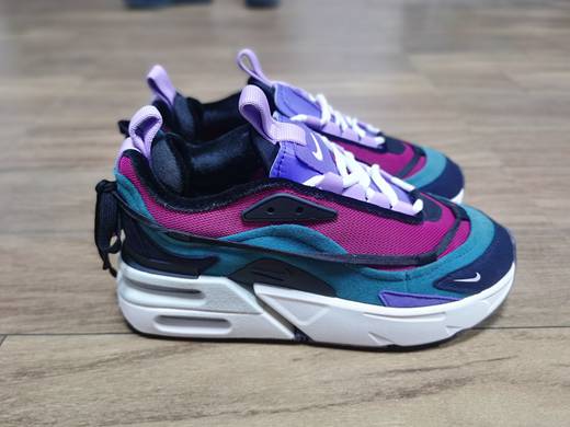 buzz nike air max furyosa,air max furyosa kadin